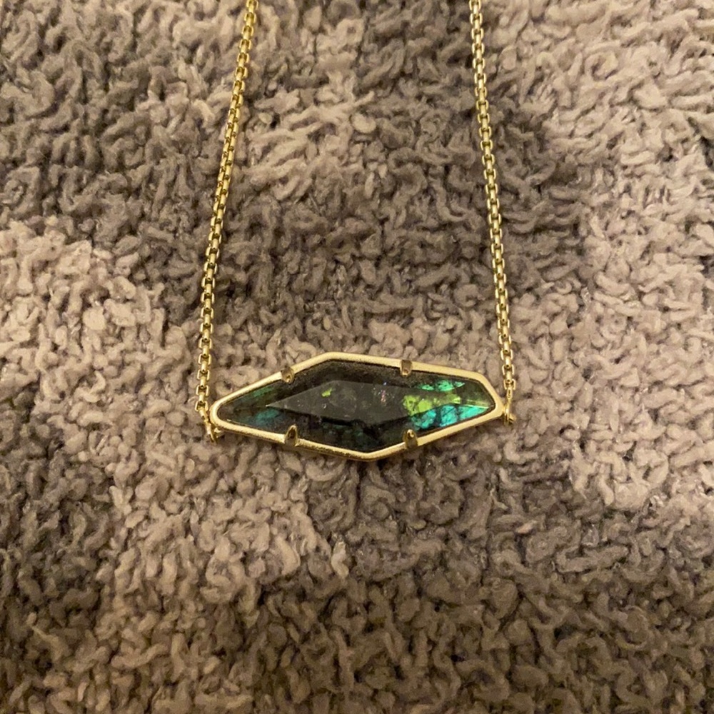 Kendra Scott Beth Long Pendant Necklace